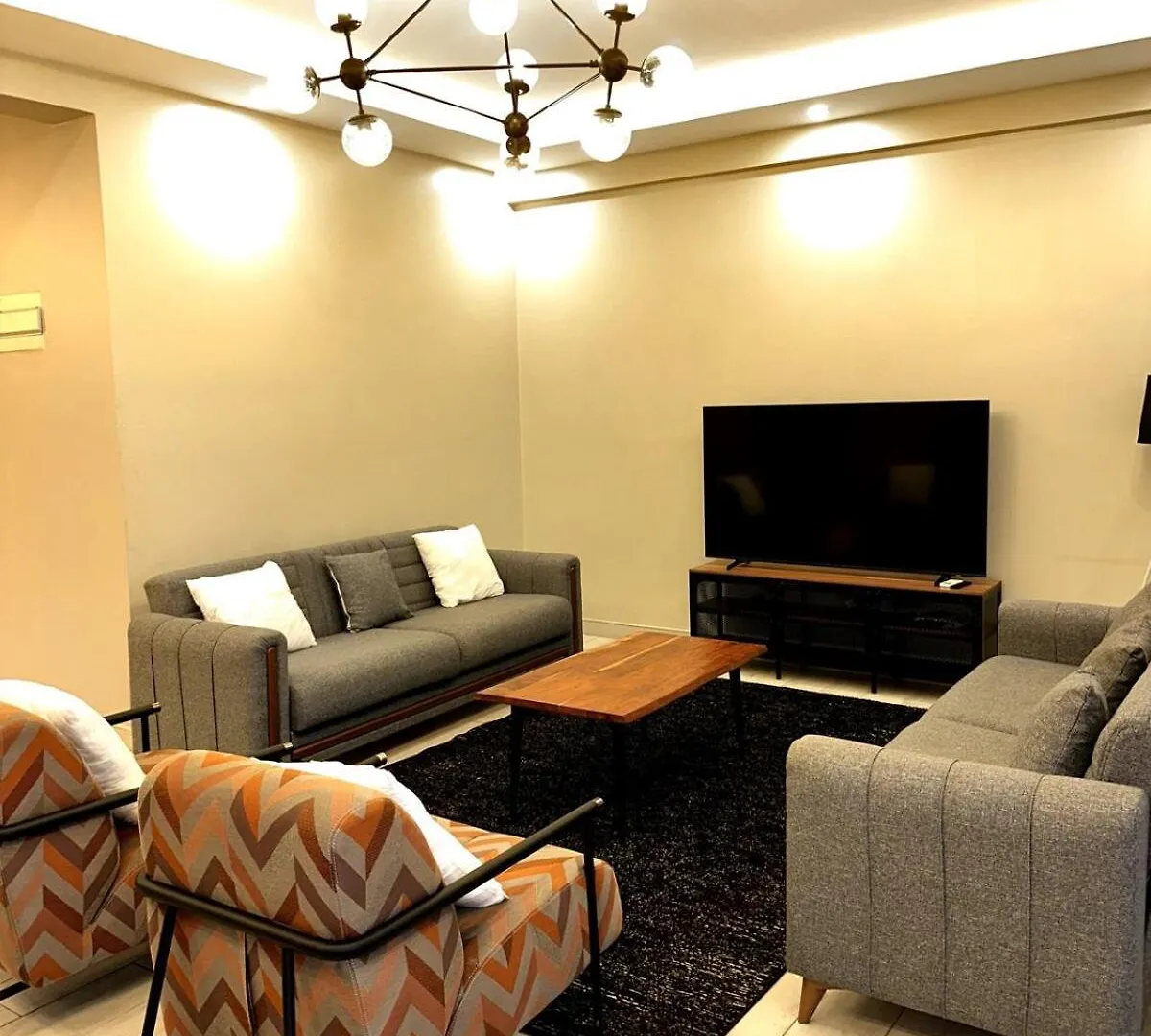 The Dkay Residence Kololo 坎帕拉 公寓