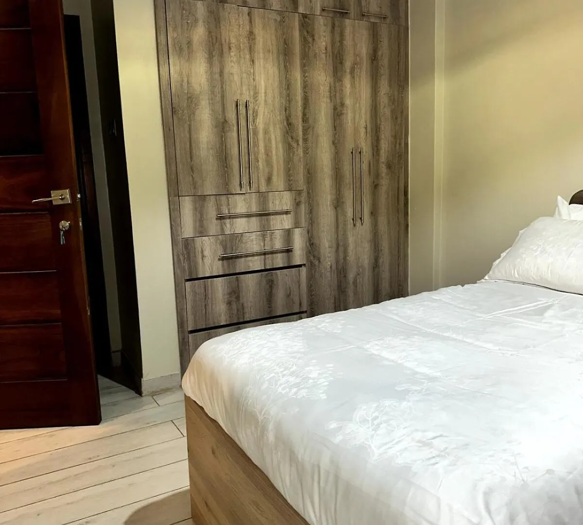 公寓 The Dkay Residence Kololo 坎帕拉 乌干达