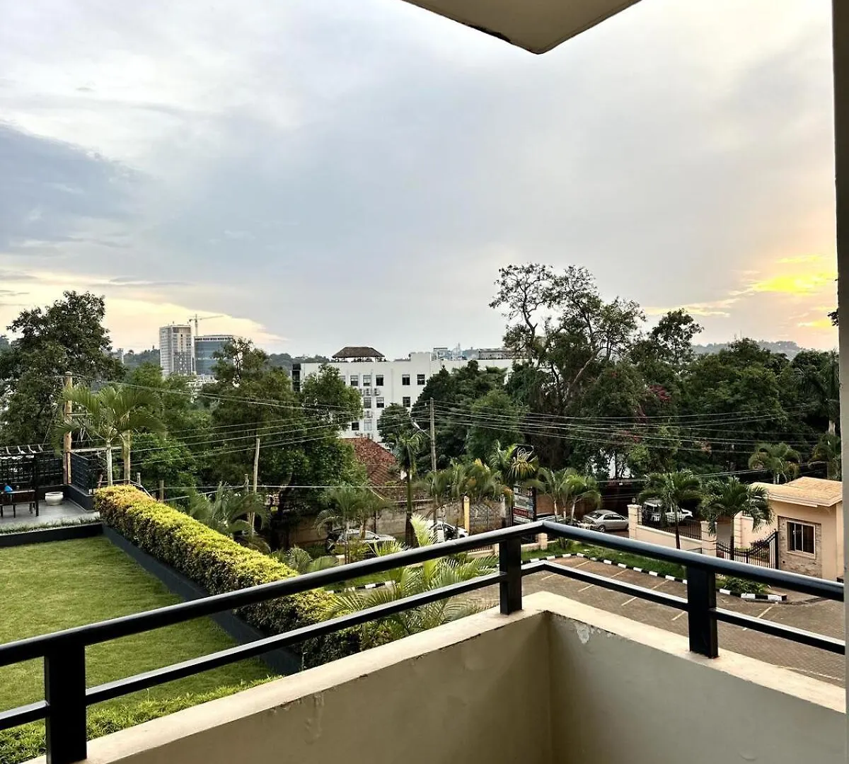 The Dkay Residence Kololo 坎帕拉 公寓